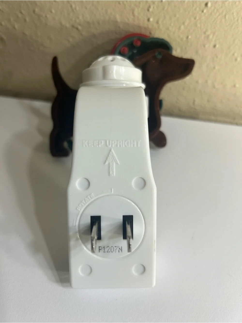 Wallflower White Plug-In Fragrance Holder - Picture 9 of 9
